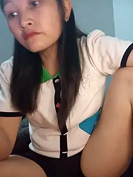 yumyum112 online show from February 16, 2:02 pm