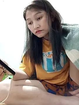 yumyum112 online show from March 16, 2:32 pm