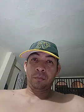 paladito01 online show from May 5, 4:09 am