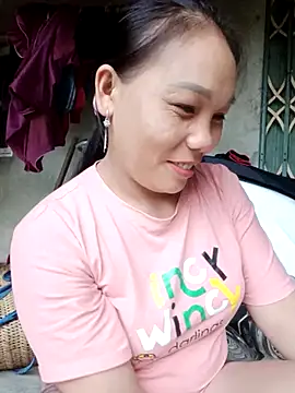 Snapshot of vanvan005 chatting on July 17, 11:28 am vanvan005 online show from July 17, 11:28 am