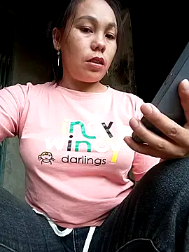 Snapshot of vanvan005 chatting on July 17, 11:31 pm vanvan005 online show from July 17, 11:31 pm