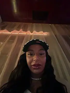 sweetxlayla online show from February 4, 8:03 pm