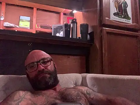 Snapshot of calimeatstick chatting on June 13, 9:13 pm calimeatstick online show from June 13, 9:13 pm