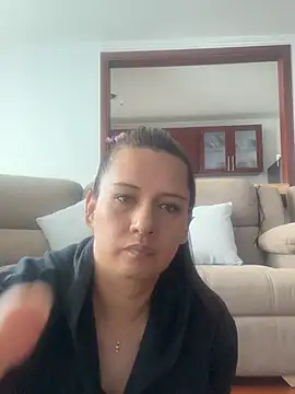 VelvetFox 69 online show from March 11, 7:20 pm