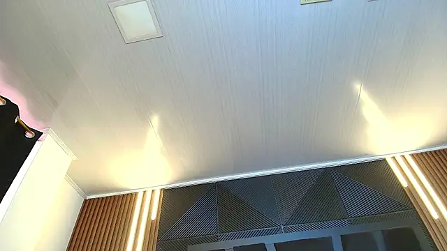 lorenzo walker 1 online show from February 12, 5:30 pm