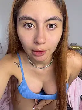 Snapshot of Stormi_th chatting on August 2, 7:45 pm Stormi th online show from August 2, 7:45 pm