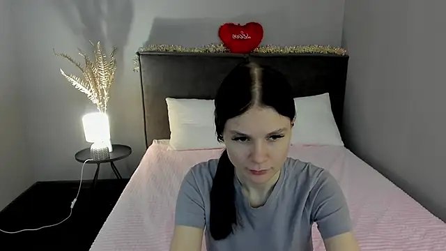 SkinyJoys online show from February 19, 1:56 am