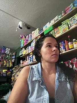 lannabellx online show from June 26, 12:26 am