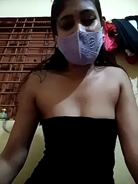 queenneha69 online show from April 29, 5:30 pm
