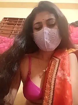 queenneha69 online show from May 4, 4:36 pm
