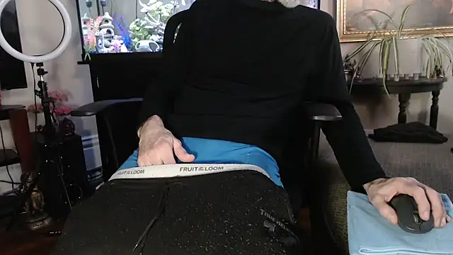 EspanolVato online show from February 18, 10:50 pm