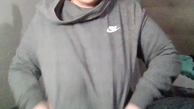 bellakay19 online show from January 31, 9:57 pm