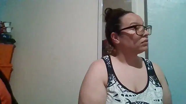 bellakay19 online show from July 20, 4:05 am