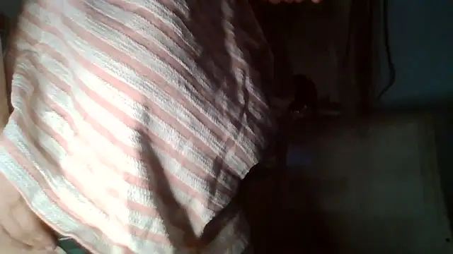 bellakay19 online show from August 1, 5:07 am
