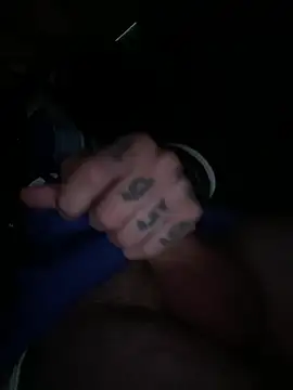 Snapshot of Dantedick20 chatting on January 19, 11:03 am Dantedick20 online show from January 19, 11:03 am