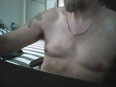 loudandproud online show from February 6, 5:23 am