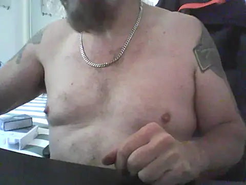 loudandproud online show from March 15, 5:46 am