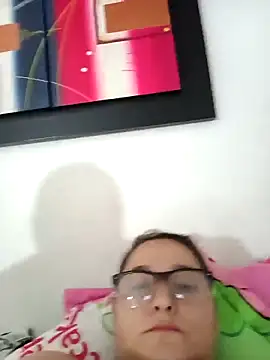 natalliecoopers online show from February 15, 2:25 pm