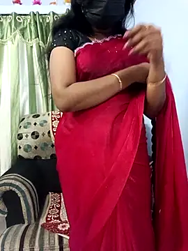 Tinarosy13 online show from February 17, 11:22 pm