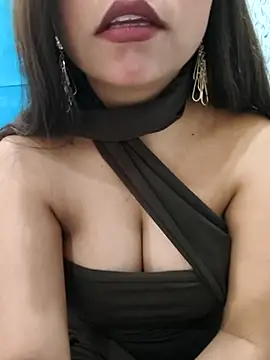 Snapshot of Hot_Twinkle chatting on February 11, 7:02 am Hot Twinkle online show from February 11, 7:02 am