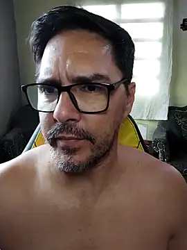 Erbst Morni online show from March 6, 1:29 pm