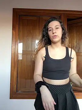 joanaguerreiru online show from June 15, 7:16 pm