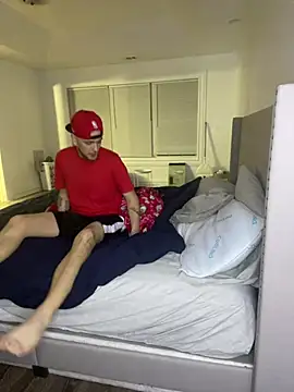 iamdesiluv online show from March 1, 2:46 am