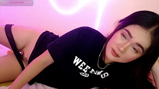simplykhate online show from July 7, 1:52 am