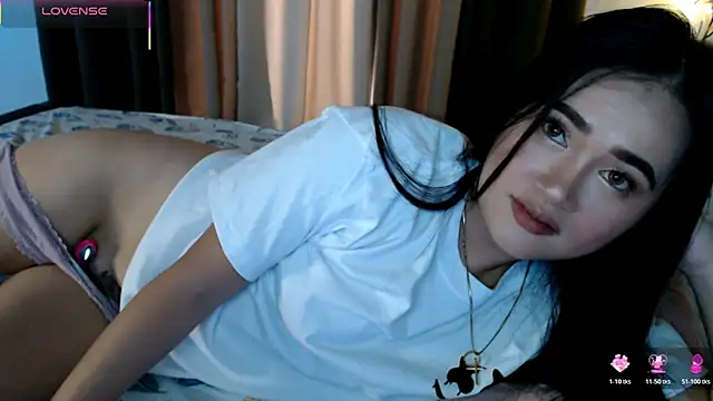 simplykhate online show from July 24, 2:42 am
