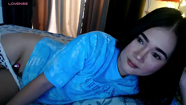simplykhate online show from August 3, 2:43 am