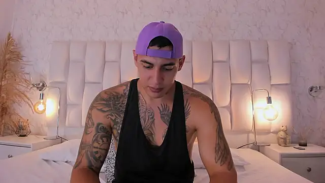 MassimoCo  online show from February 27, 11:16 pm