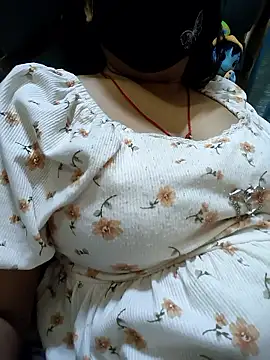 couple fun  online show from April 28, 6:57 pm