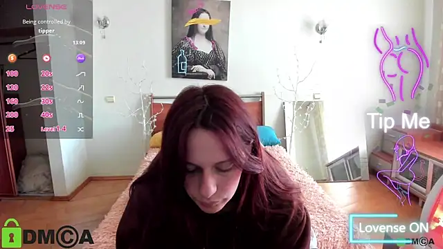 Lily Viola online show from April 28, 7:57 am
