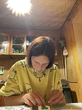 Lily Viola online show from May 25, 7:31 pm