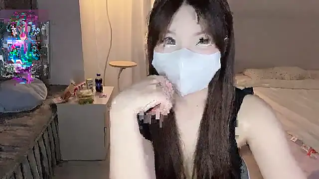 Snapshot of _xiaoxinxin_ chatting on June 28, 12:44 pm xiaoxinxin online show from June 28, 12:44 pm