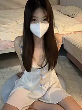 Snapshot of _xiaoxinxin_ chatting on July 1, 12:51 pm xiaoxinxin online show from July 1, 12:51 pm