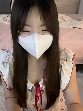 Snapshot of _xiaoxinxin_ chatting on July 18, 12:20 pm xiaoxinxin online show from July 18, 12:20 pm