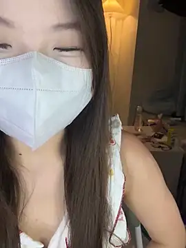 Snapshot of _xiaoxinxin_ chatting on August 3, 2:22 pm xiaoxinxin online show from August 3, 2:22 pm