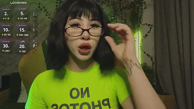 Necucubi02 online show from February 18, 12:01 pm