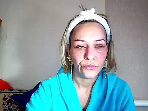 MissKryss online show from February 8, 5:33 am