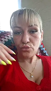 MissKryss online show from March 13, 5:25 am