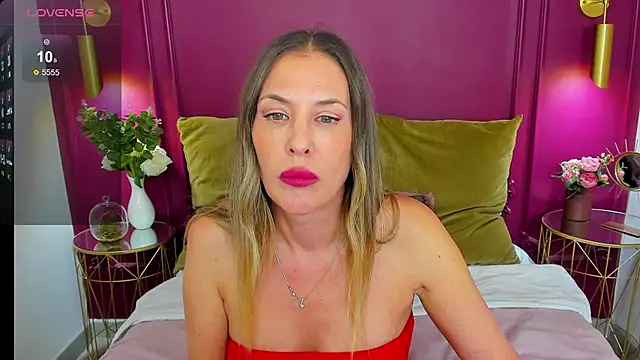 IssabelXO online show from March 8, 1:26 pm