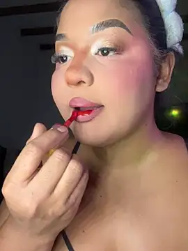 Isabella Belmont online show from March 18, 6:05 am