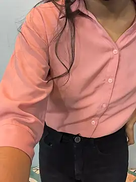 HotxAnamika online show from March 9, 3:21 am