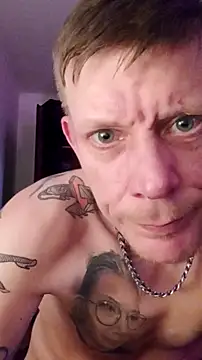 Snapshot of Der_Schoene_Penis chatting on March 1, 1:46 pm Der Schoene Penis online show from March 1, 1:46 pm