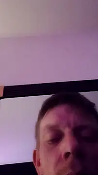 Snapshot of Der_Schoene_Penis chatting on March 26, 11:38 am Der Schoene Penis online show from March 26, 11:38 am