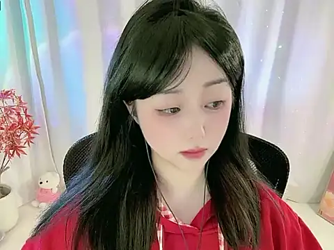 Snapshot of CLaire-5 chatting on January 17, 5:45 am CLaire-5 online show from January 17, 5:45 am