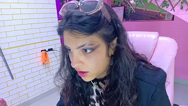 millybell303av online show from March 13, 3:18 pm