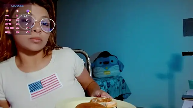 Snapshot of Princess_Venus chatting on March 12, 5:57 am Princess Venus online show from March 12, 5:57 am