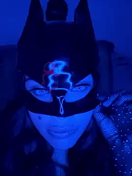 hexaxex online show from January 9, 7:00 am